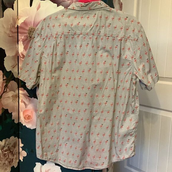 Retrofit  Pink Flamingo Button Down - Picture 7 of 7